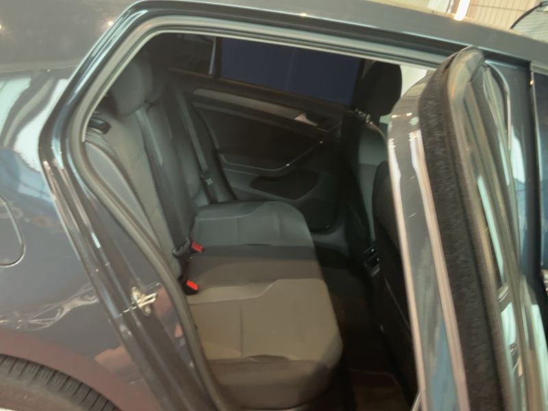 Volkswagen Golf VII 2.0 TDI Comfortline BlueMotion Tech 2013 – снимка 14