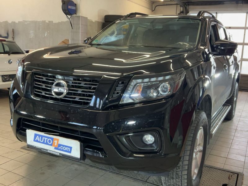 Nissan Navara NP-300 2.3 dCi N-Guard Double Cab 4x4 2020 – снимка 1