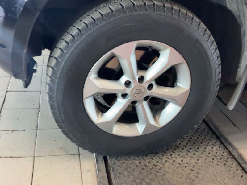 Nissan Navara NP-300 2.3 dCi N-Guard Double Cab 4x4 2020 – снимка 3