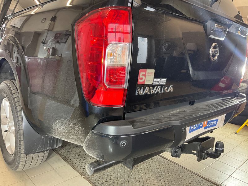 Nissan Navara NP-300 2.3 dCi N-Guard Double Cab 4x4 2020 – снимка 32