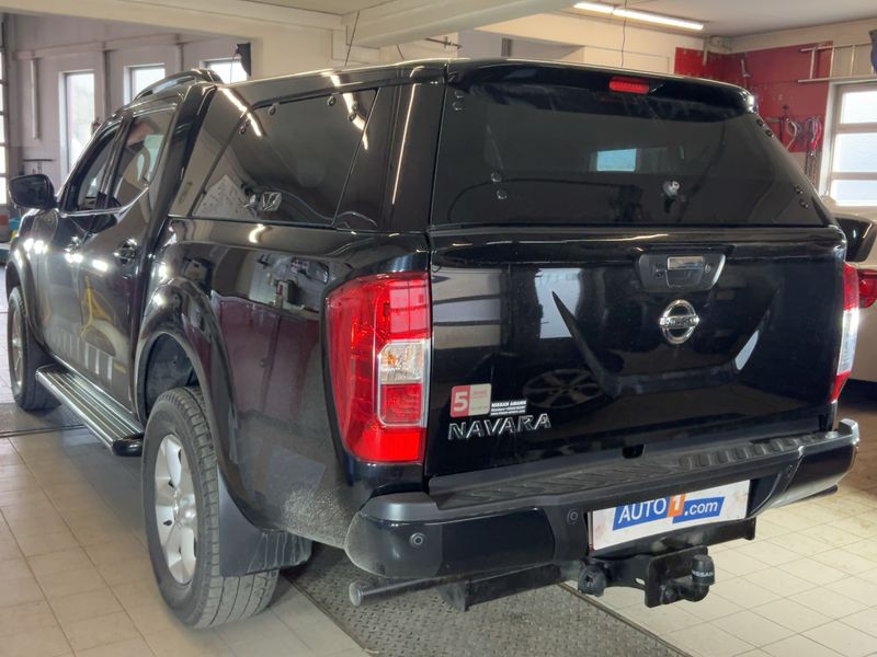 Nissan Navara NP-300 2.3 dCi N-Guard Double Cab 4x4 2020 – снимка 6