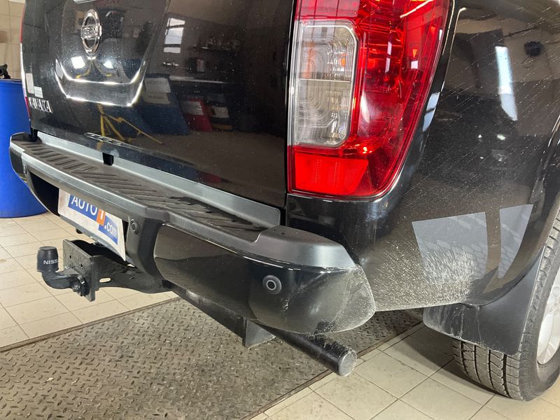 Nissan Navara NP-300 2.3 dCi N-Guard Double Cab 4x4 2020 – снимка 31