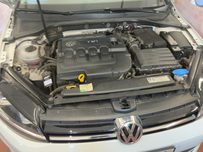 Volkswagen Golf VII 1.6 TDI Allstar BlueMotion Tech 2016 – снимка 34