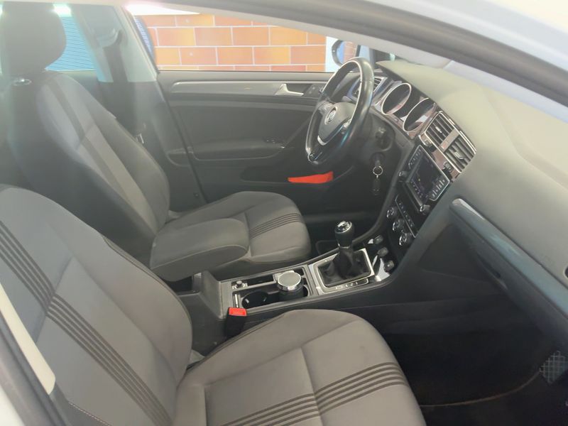 Volkswagen Golf VII 1.6 TDI Allstar BlueMotion Tech 2016 – снимка 16