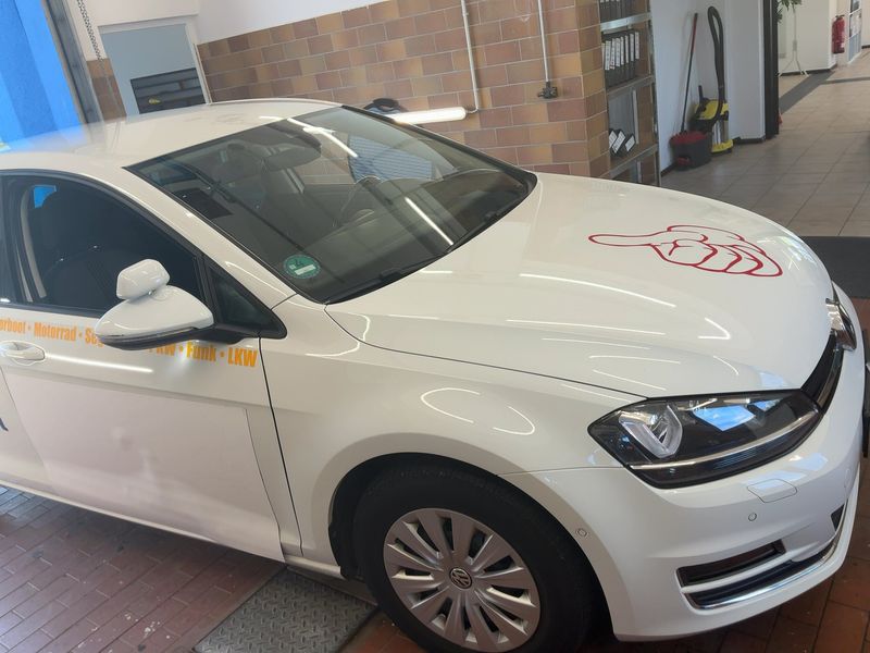 Volkswagen Golf VII 1.6 TDI Allstar BlueMotion Tech 2016 – снимка 12