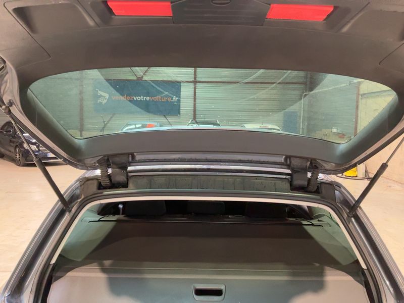 Volkswagen Passat 2.0 TDI Comfortline BlueMotion Tech 2014 – снимка 15