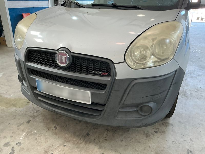 Fiat Doblo 1.3 JTD Active 2011 – снимка 32
