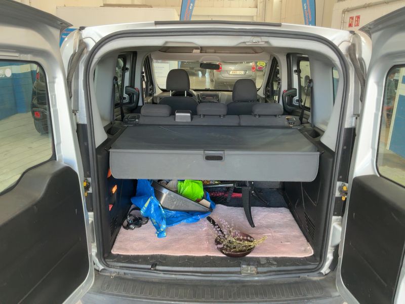 Fiat Doblo 1.3 JTD Active 2011 – снимка 15