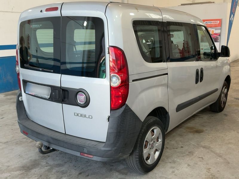 Fiat Doblo 1.3 JTD Active 2011 – снимка 8