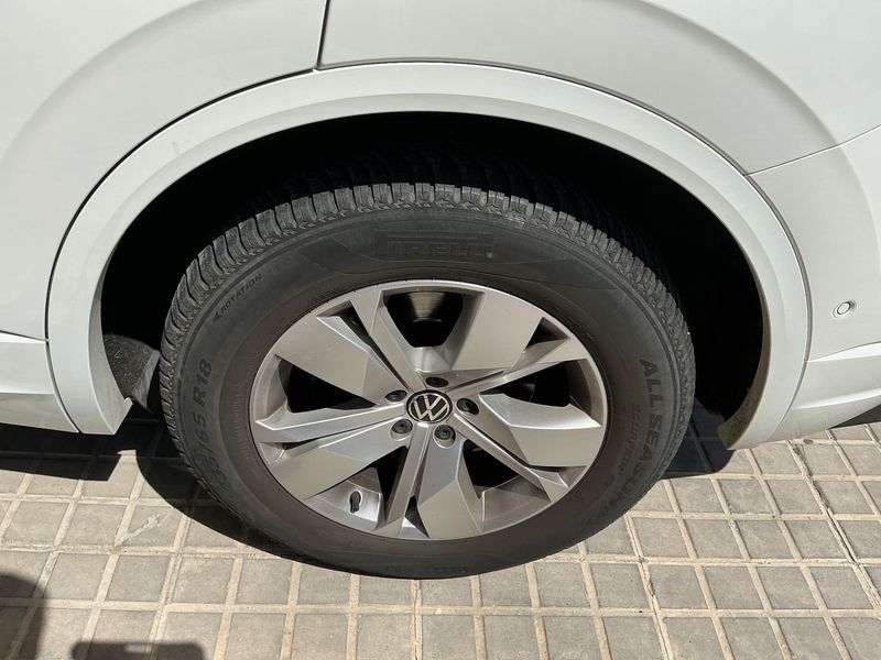 Volkswagen Touareg 3.0 V6 TDI Premium Atmosphere 4Motion 2022 – снимка 5
