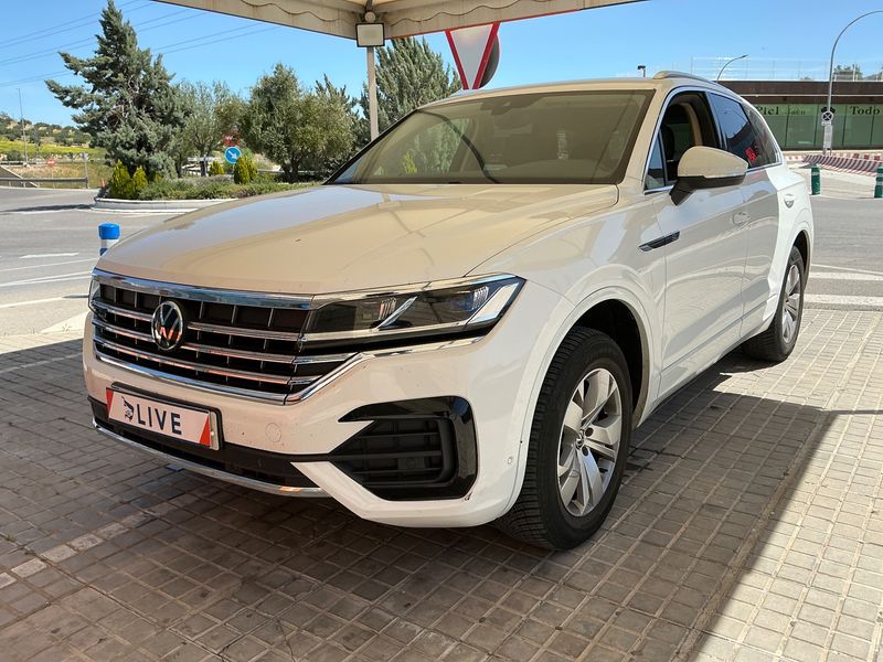 Volkswagen Touareg 3.0 V6 TDI Premium Atmosphere 4Motion 2022 – снимка 1