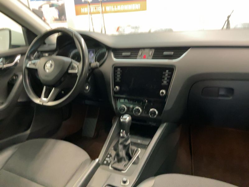 Skoda Octavia 2.0 TDI Style 2019 – снимка 18