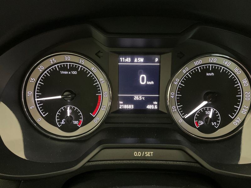 Skoda Octavia 2.0 TDI Style 2019 – снимка 19