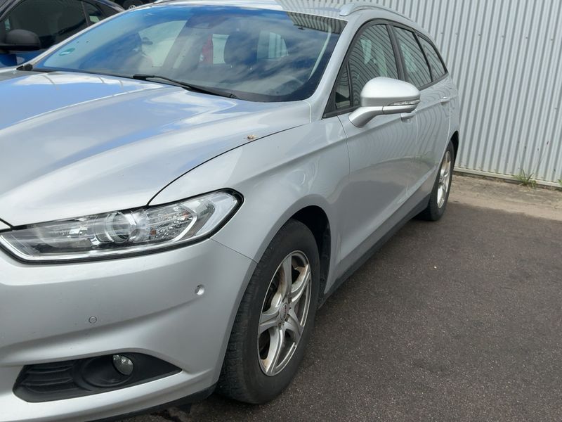Ford Mondeo 2.0 TDCi Trend 2017 – снимка 2