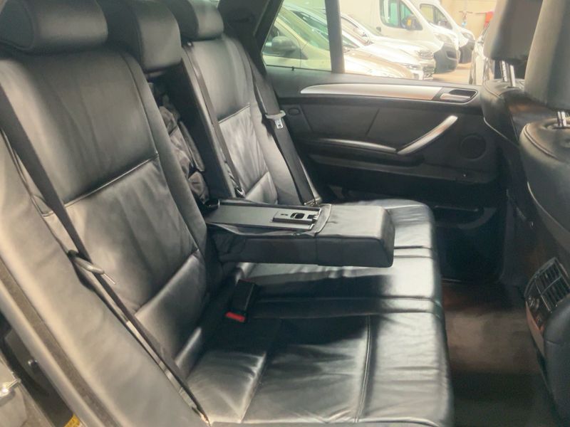 BMW X5 4.6is 2002 – снимка 19
