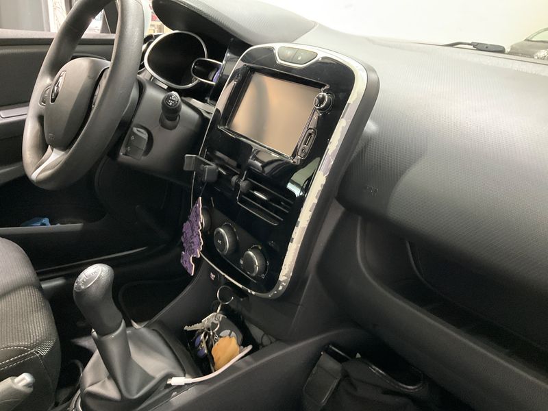 Renault Clio 1.5 dCi Energy Air MediaNav 2015 – снимка 24