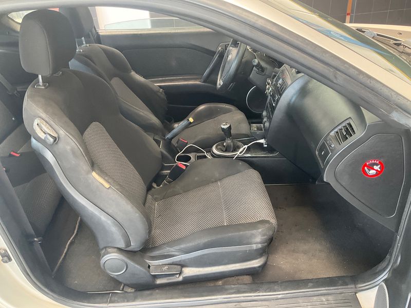 Hyundai Coupe 1.6 FX 2004 – снимка 3