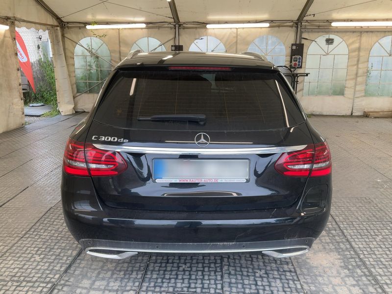 Mercedes-Benz C-Klasse C 300 de T Avantgarde 2020 – снимка 7