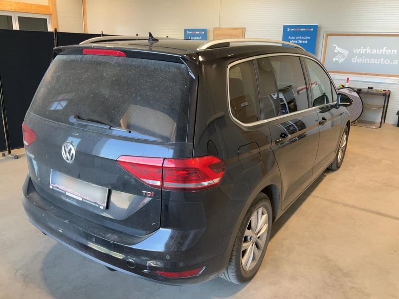 Volkswagen Touran 1.6 TDI Highline BlueMotion Tech 2016 – снимка 8