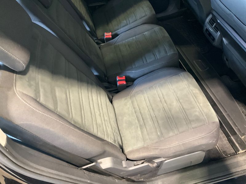 Volkswagen Touran 1.6 TDI Highline BlueMotion Tech 2016 – снимка 31