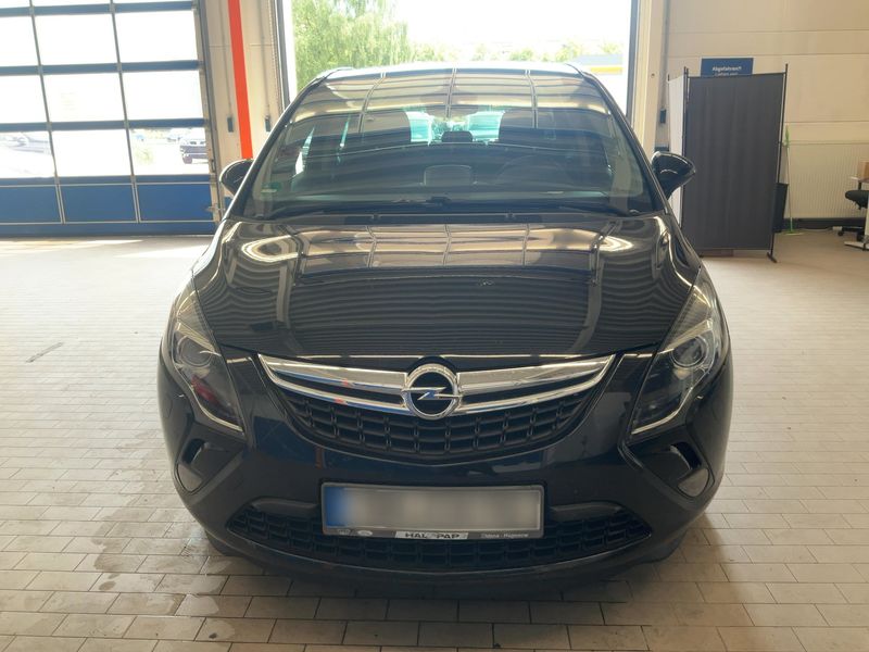 Opel Zafira Tourer 1.4 Turbo Innovation 2016 – снимка 14