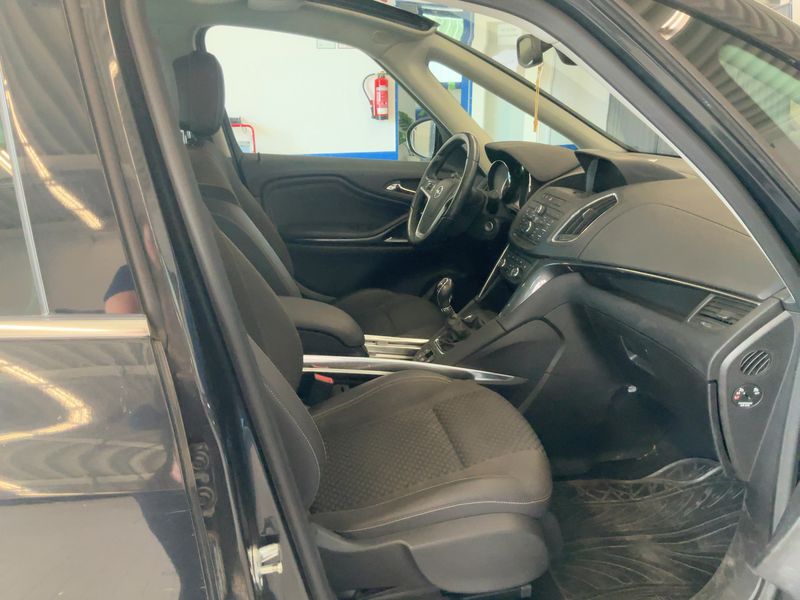 Opel Zafira Tourer 1.4 Turbo Innovation 2016 – снимка 16