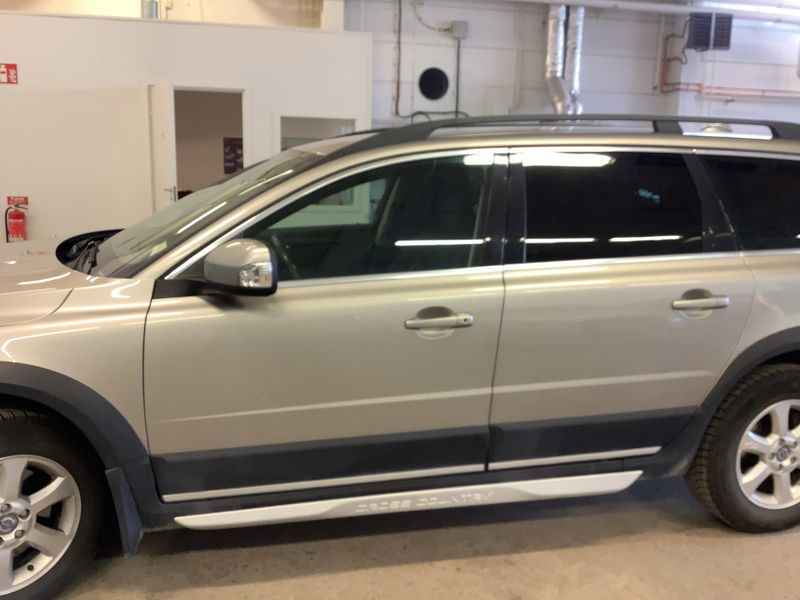 Volvo XC70 2.0 D4 Momentum 2WD 2014 – снимка 4