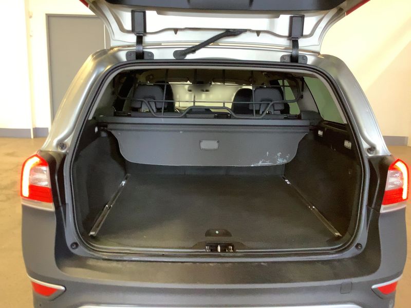 Volvo XC70 2.0 D4 Momentum 2WD 2014 – снимка 15