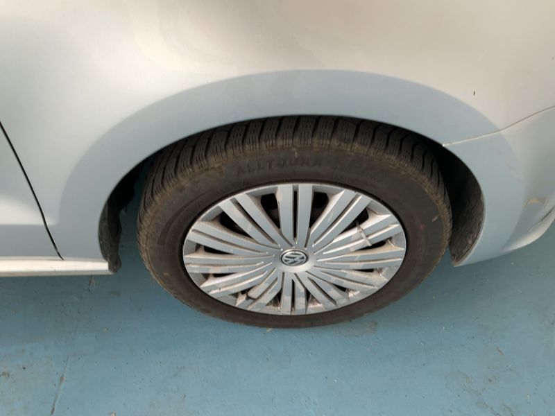 Volkswagen Polo 1.0 Edition BlueMotion Tech 2014 – снимка 11