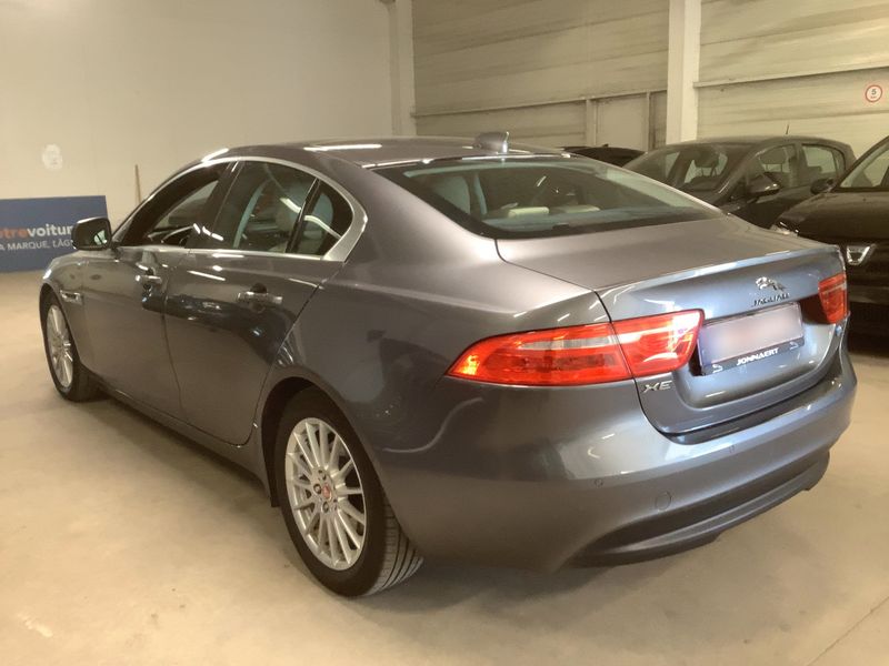Jaguar XE 20d E-Performance Prestige 2018 – снимка 6