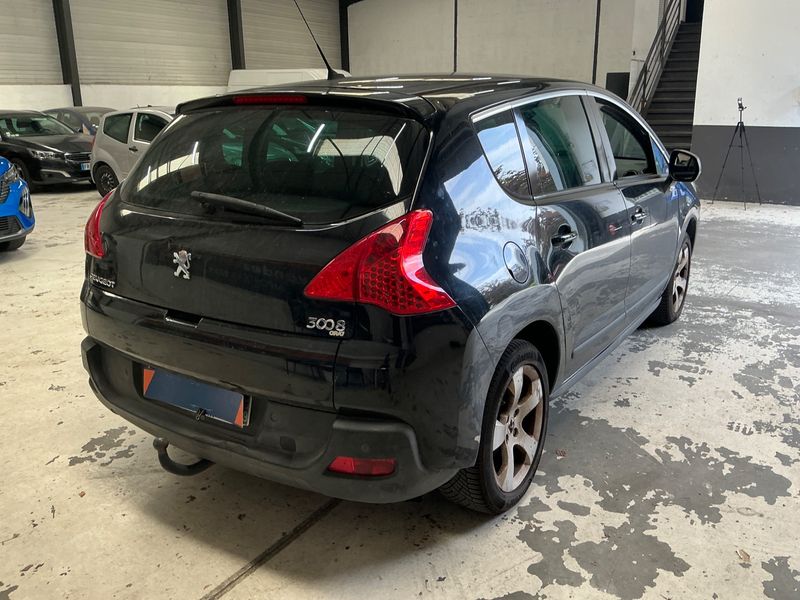 Peugeot 3008 1.6 HDi Active 2011 – снимка 2
