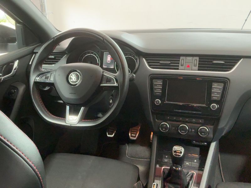 Skoda Octavia 2.0 TDI RS 2015 – снимка 18