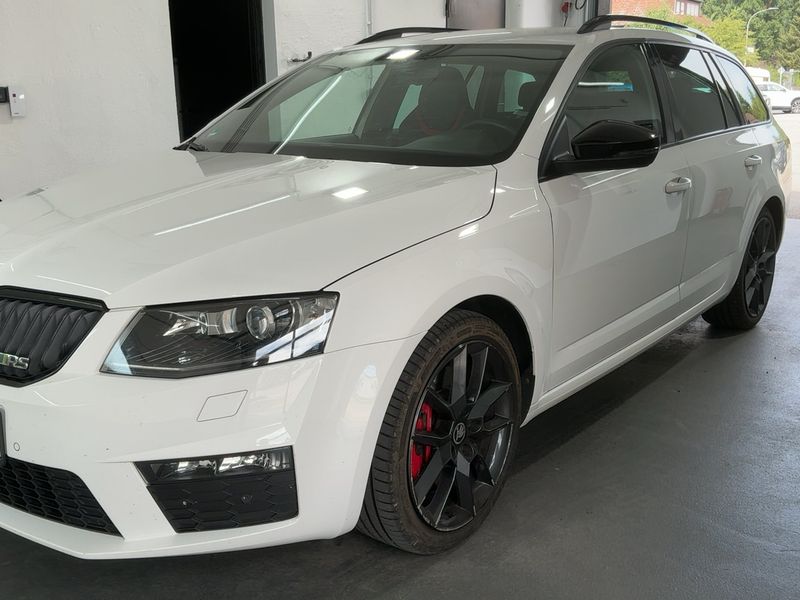 Skoda Octavia 2.0 TDI RS 2015 – снимка 2