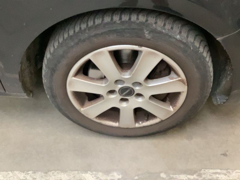 Audi A1 1.6 TDI Attraction 2010 – снимка 11