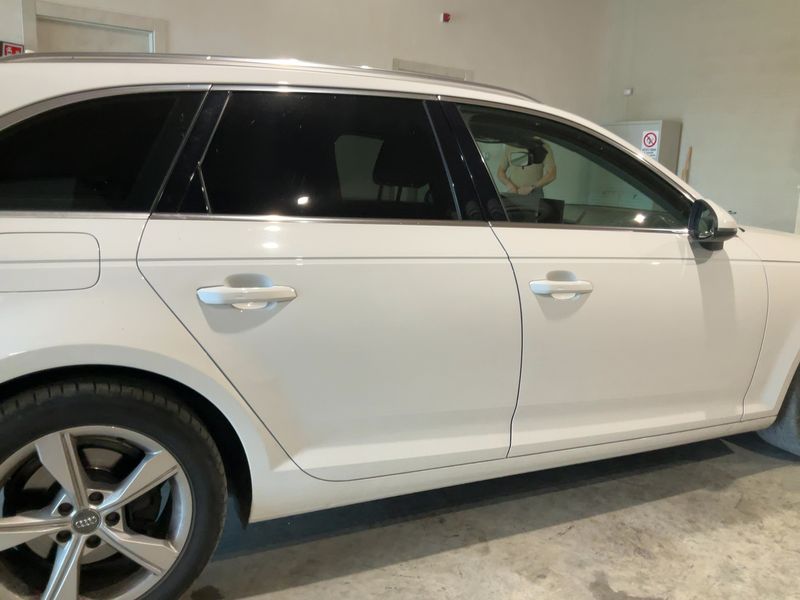 Audi A4 35 TDI S line Edition 2018 – снимка 10
