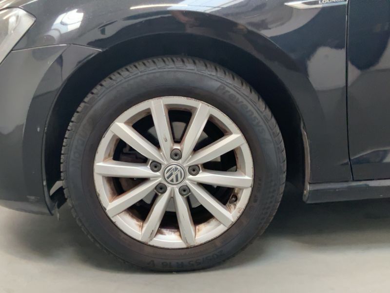 Volkswagen Golf VII 1.2 TSI Lounge BlueMotion Tech 2015 – снимка 3