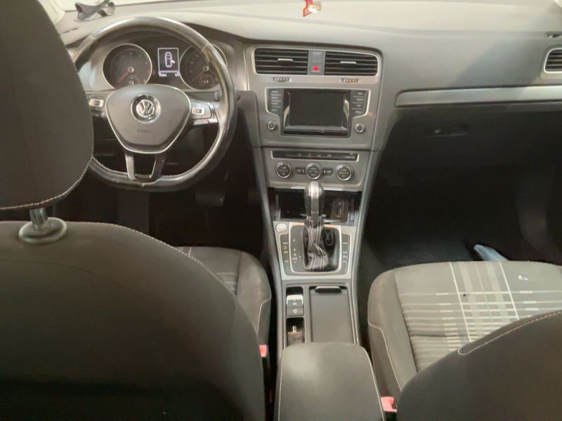 Volkswagen Golf VII 1.2 TSI Lounge BlueMotion Tech 2015 – снимка 17
