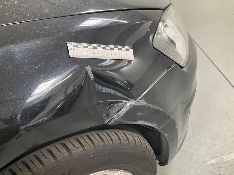Volkswagen Golf VII 1.2 TSI Lounge BlueMotion Tech 2015 – снимка 22