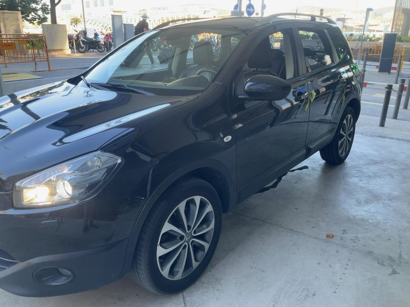 Nissan Qashqai+2 2.0 dCi Tekna 4x4 2013 – снимка 2