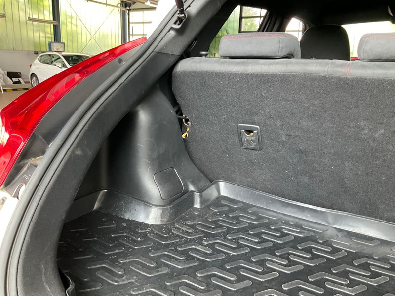 Nissan Juke 1.6 Nismo 2014 – снимка 34