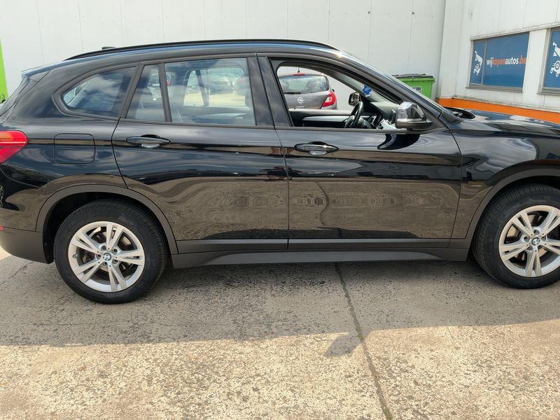 BMW X1 sDrive 18i Advantage 2019 – снимка 10