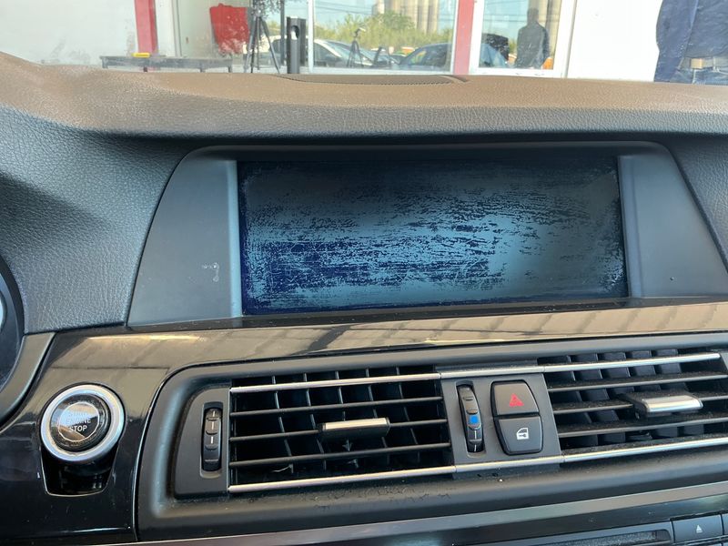 BMW 5er 528i 2010 – снимка 25