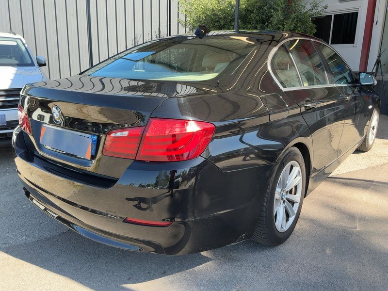 BMW 5er 528i 2010 – снимка 8