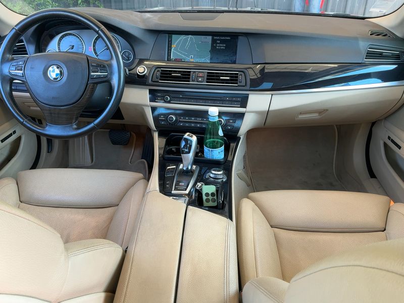 BMW 5er 528i 2010 – снимка 17
