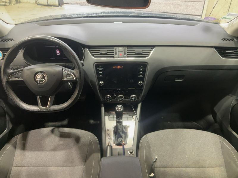 Skoda Octavia 1.5 TSI ACT Edition 2019 – снимка 17