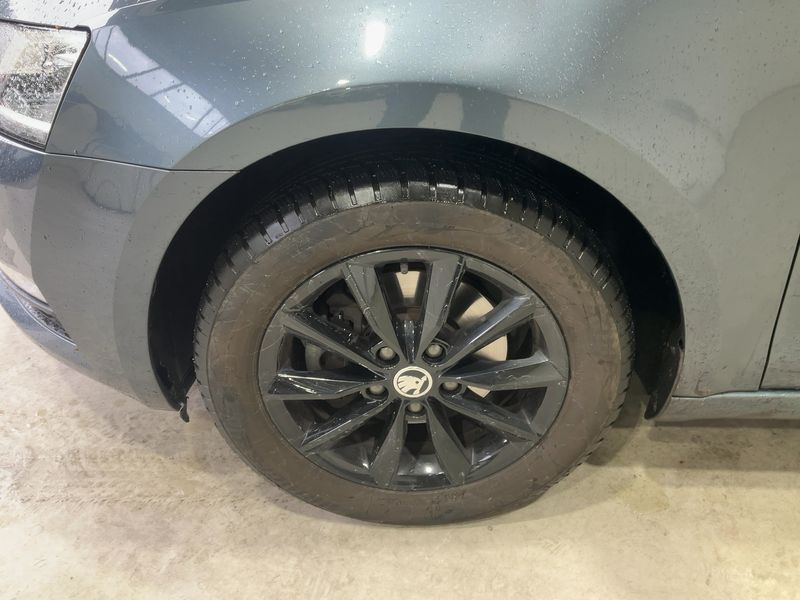 Skoda Octavia 1.5 TSI ACT Edition 2019 – снимка 3
