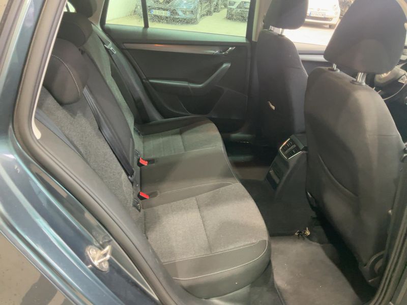 Skoda Octavia 1.5 TSI ACT Edition 2019 – снимка 19
