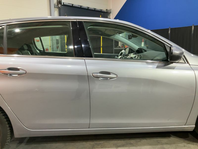 Peugeot 308 1.6 Blue-HDi Allure 2016 – снимка 10
