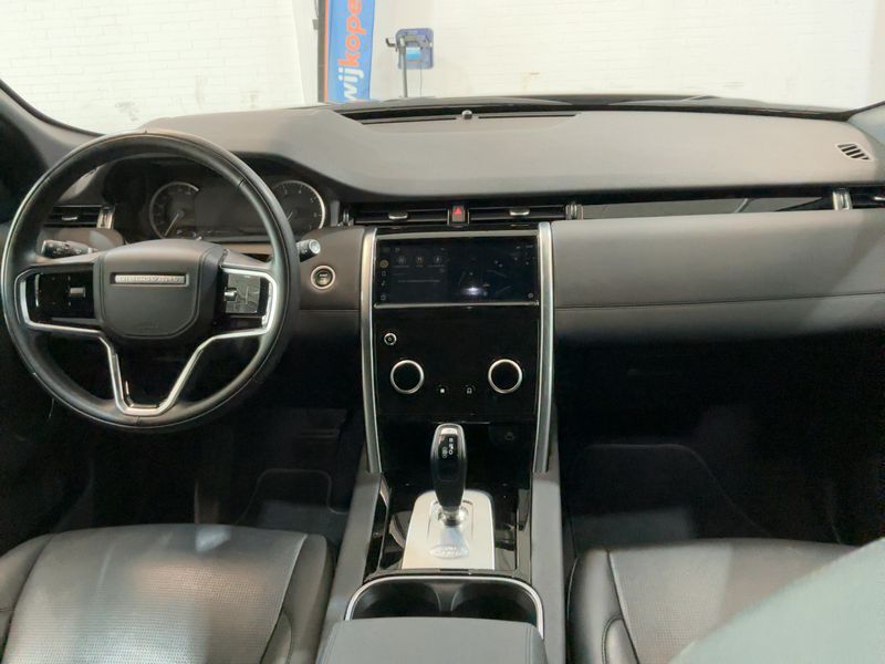 Land Rover Discovery Sport P300e Hybrid SE AWD 2023 – снимка 17