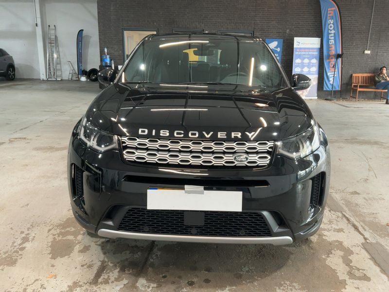 Land Rover Discovery Sport P300e Hybrid SE AWD 2023 – снимка 14